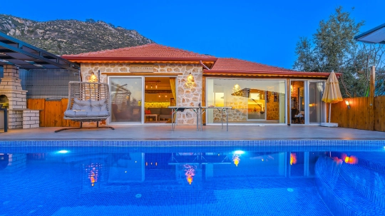 Villa Lua 2 - Antalya, Kaş, Kalkan / Üzümlü - Deniz manzaralı tatil villası