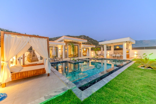 Villa İclal Deluxe - Antalya, Kaş, kalkan / Çavdır - Deniz manzaralı tatil villası
