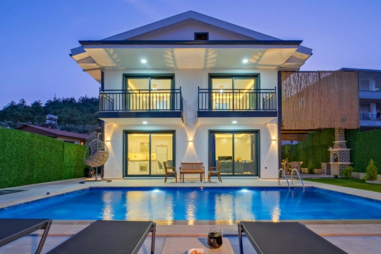 Villa Boğaz - Muğla, Fethiye, Karagedik - Deniz manzaralı tatil villası