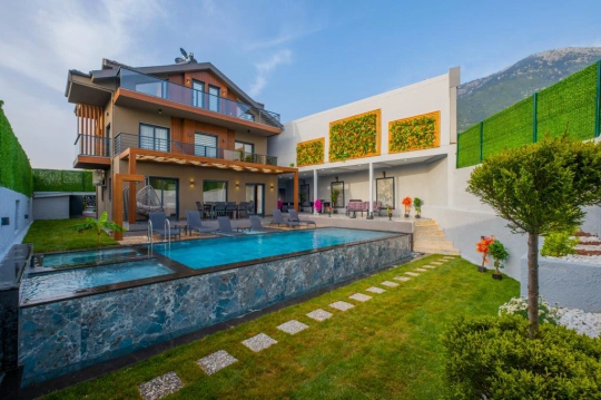 Villa Prestij 1 - Muğla, Fethiye, Ovacık - Deniz manzaralı tatil villası