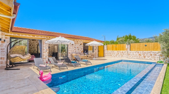 Villa Mono - Antalya, Kaş, Kalkan / Sarıbelen - Deniz manzaralı tatil villası