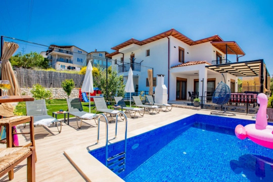 Villa Zenith - Antalya, Kaş, Ağullu - Deniz manzaralı tatil villası