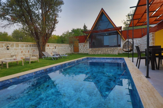 Bungalov 1023 - Antalya, Kaş, Kalkan / Üzümlü - Deniz manzaralı tatil villası