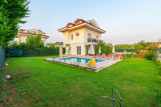 Villa Bağçeci 3 - Muğla, Fethiye, Çiftlik - Deniz manzaralı tatil villası
