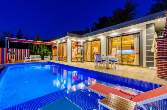 Villa Avelin - Antalya, Kaş, Kalkan / Üzümlü - Deniz manzaralı tatil villası
