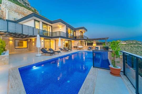 Villa Çam - Antalya, Kaş, Kalkan / Kördere - Deniz manzaralı tatil villası