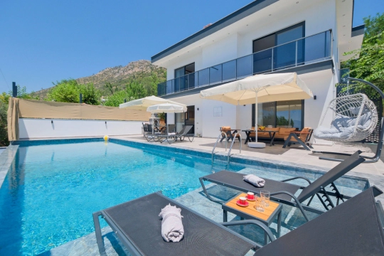 ​Villa Hesperos - Antalya, Kaş, Kalkan / Üzümlü - Deniz manzaralı tatil villası