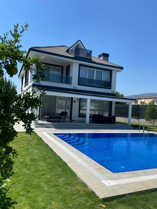 Villa İzmir - İzmir, Kemalpaşa, Merkez kiralık villa