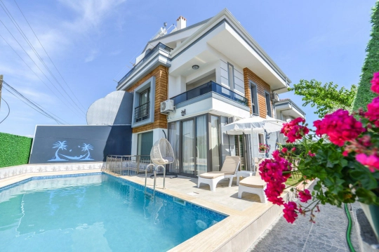 Villa Konfor Batı - Muğla, Fethiye, Çalış - Deniz manzaralı tatil villası
