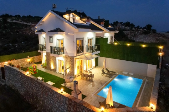 Villa Letun 2 - Antalya, Kaş, Kalkan / Kumluova - Deniz manzaralı tatil villası