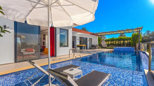 Villa Solis - Antalya, Kaş, Kalkan / Üzümlü - Deniz manzaralı tatil villası