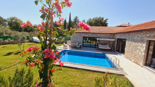 Villa Taş Konak - Antalya, Kepez, Duacı kiralık villa