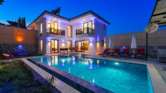 Villa Uno - Antalya, Kaş, Kalkan / Patara - Deniz manzaralı tatil villası