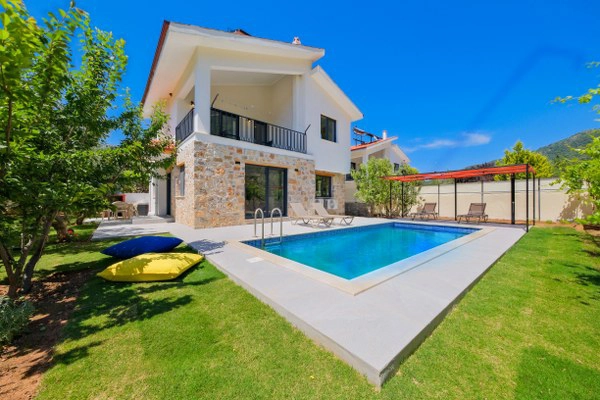Villa Kırmızı 2 - Muğla, Fethiye, Yeşilüzümlü - Ana villa fotoğrafı