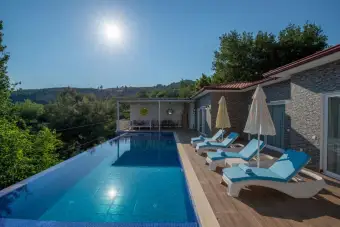 Villa Beyina 4