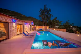 Villa Boncuk