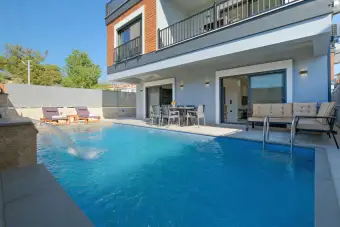 Villa Day 1