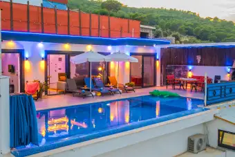 Villa Göktaşı Duo