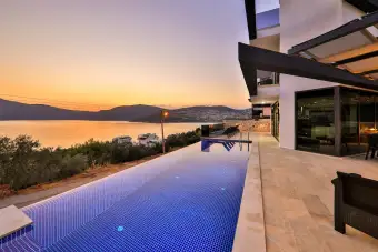 Villa Lucy