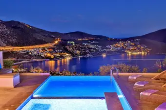 Villa Mirage