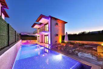 Villa Tay 2