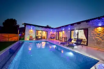 Villa Tomun