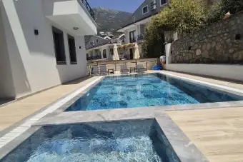 Villa Vira 2