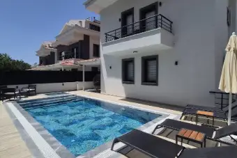 Villa Vira 2