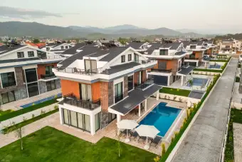 Villa Galaksi Venüs 4