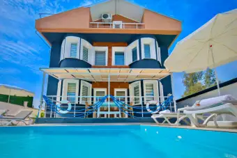 Villa Arel 1