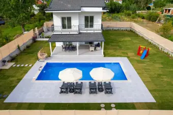 Villa Aşiyan İnlice