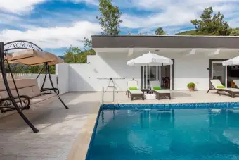 Villa Aysa