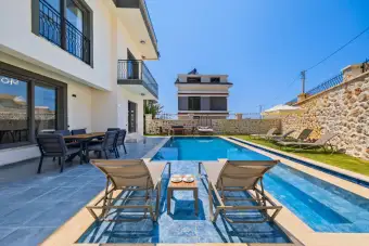 Villa Fame 1