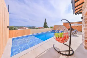Villa Free