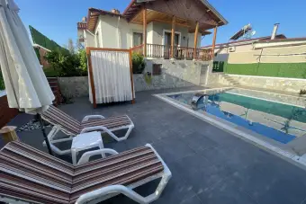 Villa Kamalı