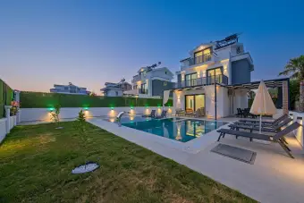 Villa Likia 2