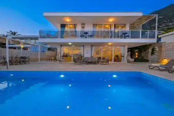Villa Lumi 2