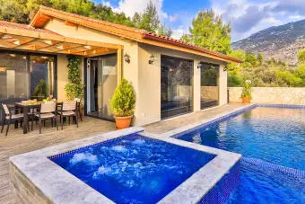 Villa May