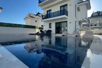 Villa Pachira 2