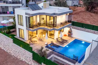 Villa Pamir 2