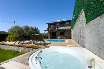 Villa Piedra 1