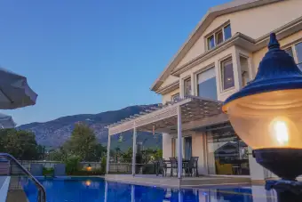 Villa Pelit