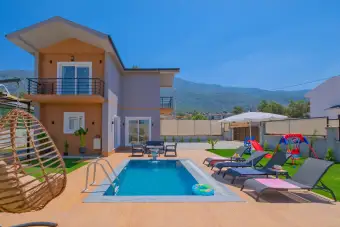 Villa Sahra