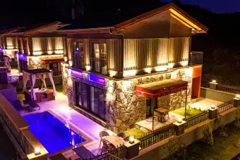 Villa Şampiyon 7