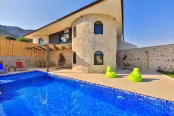 Villa Sarcan 2