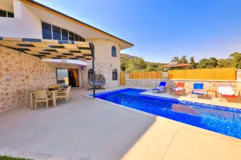 Villa Sarcan 1