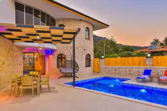 Villa Sarcan 1