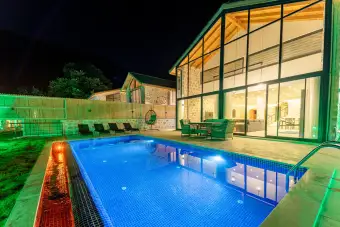 Bungalov Sirius Bezirgan