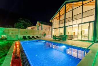 Bungalov Sirius Bezirgan