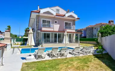 Villa Pena 2